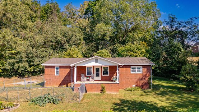 2434 Nancy Street, Elizabethton, TN 37643