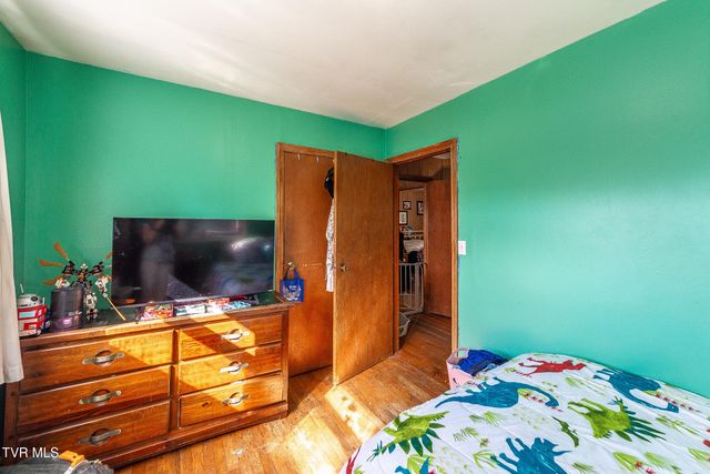2434 Nancy Street, Elizabethton, TN 37643