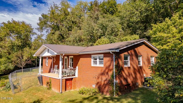 2434 Nancy Street, Elizabethton, TN 37643