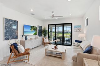 1888 Sierra CT, Naples, FL 34120