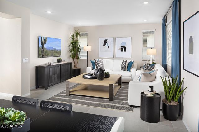 15146 W GRAY FOX Trail, Surprise, AZ 85387