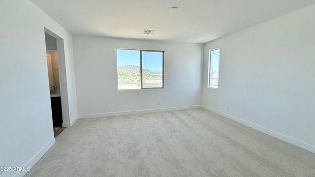15146 W GRAY FOX Trail, Surprise, AZ 85387