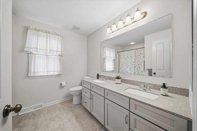 1313 Woodhill Drive, Richland, PA 15044