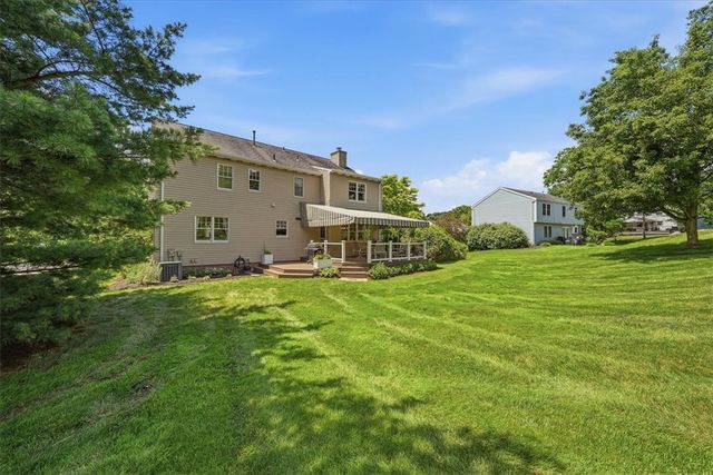 1313 Woodhill Drive, Richland, PA 15044