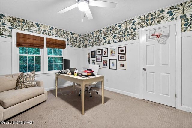 6902 Sprig Leaf Cir, Louisville, KY 40241