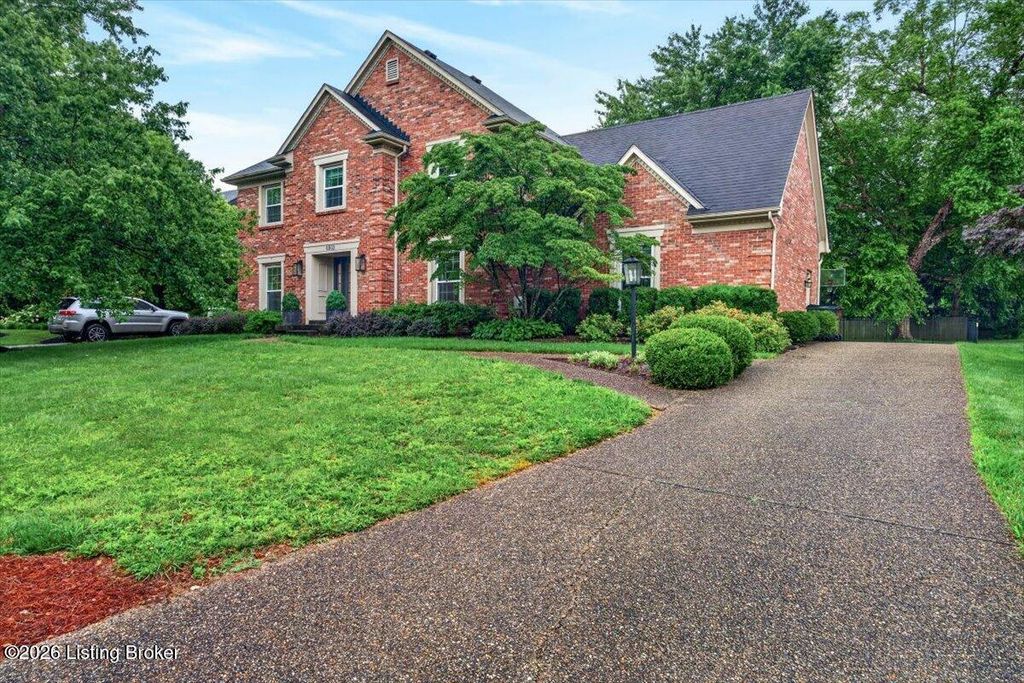 6902 Sprig Leaf Cir, Louisville, KY 40241