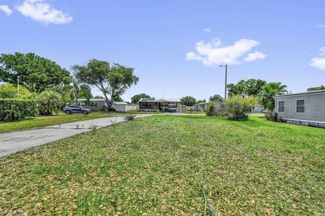 2050 THELMA DRIVE, Lake Alfred, FL 33850