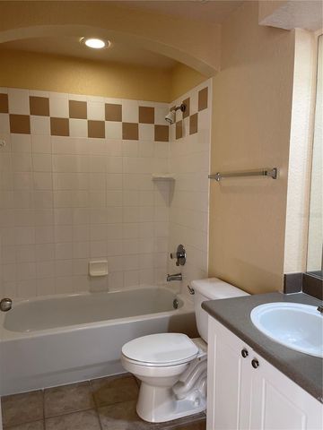 4007 SAND PALM COURT, Tampa, FL 33624