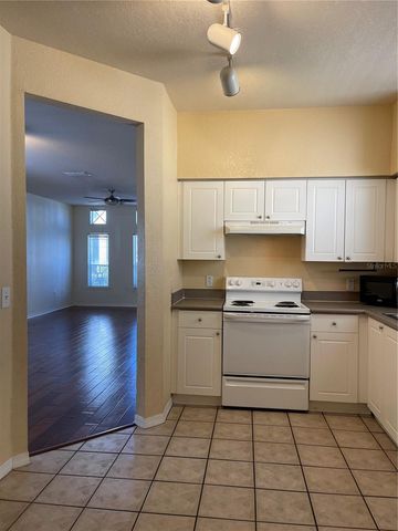 4007 SAND PALM COURT, Tampa, FL 33624