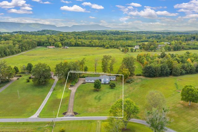 150 County Road 624, Etowah, TN 37331
