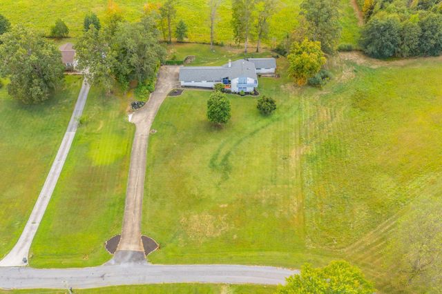 150 County Road 624, Etowah, TN 37331