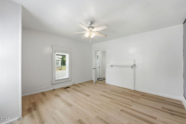607 Seymour Street, Graham, NC 27253