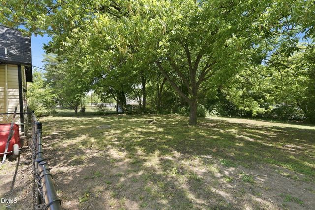 607 Seymour Street, Graham, NC 27253