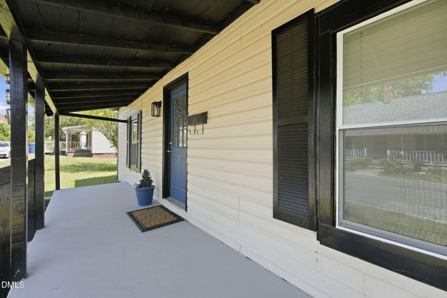 607 Seymour Street, Graham, NC 27253