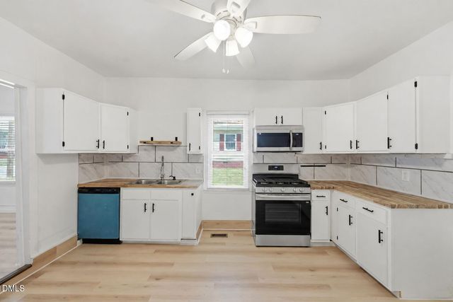 607 Seymour Street, Graham, NC 27253
