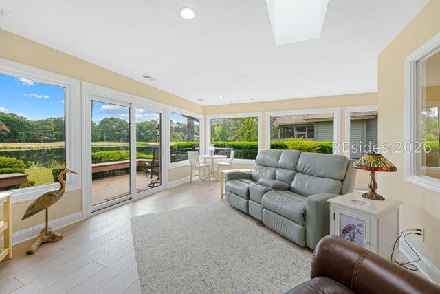 21 Cottonwood Ln, Hilton Head Island, SC 29926