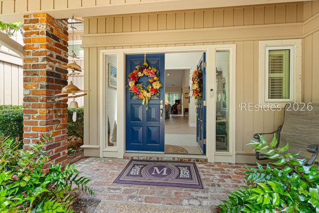 21 Cottonwood Ln, Hilton Head Island, SC 29926