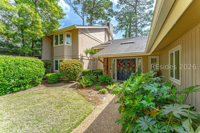 21 Cottonwood Ln, Hilton Head Island, SC 29926