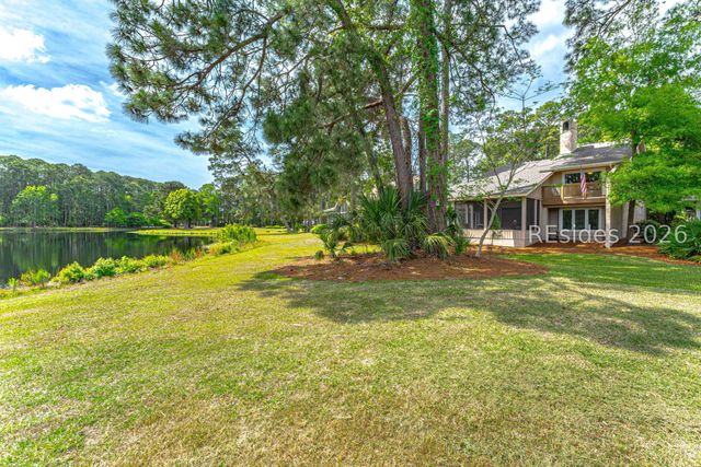 21 Cottonwood Ln, Hilton Head Island, SC 29926