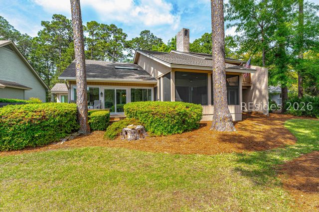 21 Cottonwood Ln, Hilton Head Island, SC 29926