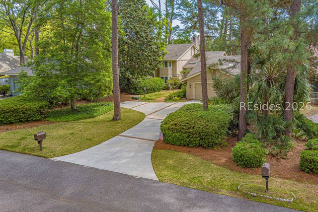 21 Cottonwood Ln, Hilton Head Island, SC 29926