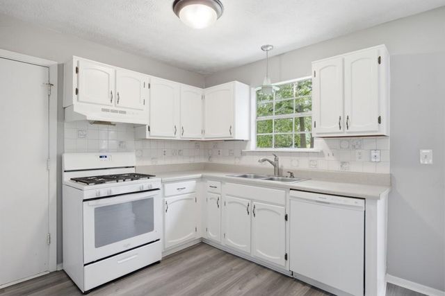 11240 Rotherick Drive, Alpharetta, GA 30022