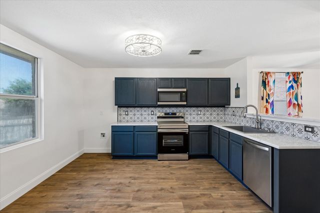 3525 Lipizzan Drive, Denton, TX 76210