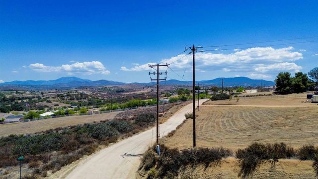 17 Calle Segovia, Temecula, CA 92592