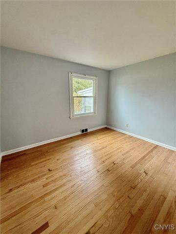 105 Throop Avenue, Auburn, NY 13021