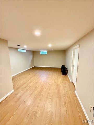 105 Throop Avenue, Auburn, NY 13021