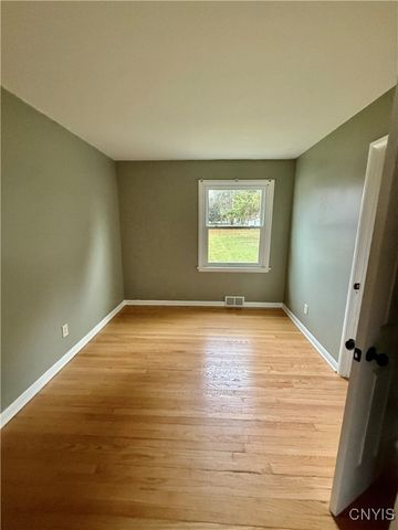 105 Throop Avenue, Auburn, NY 13021