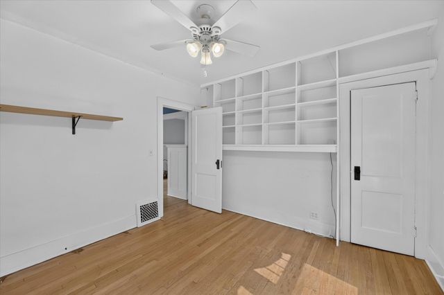 321 Inkster Avenue, Kalamazoo, MI 49001