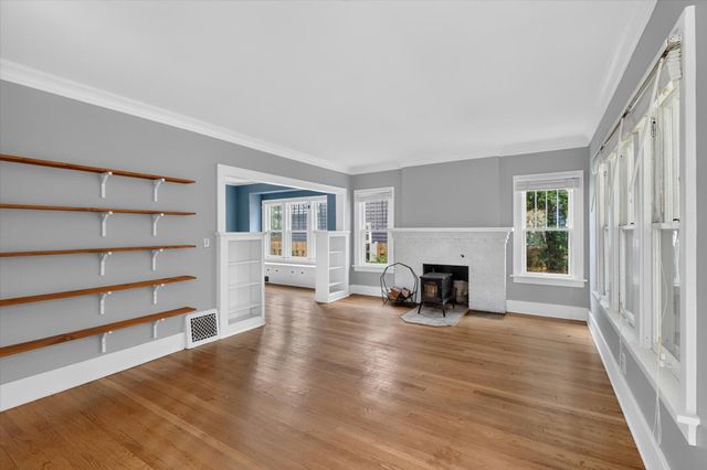 321 Inkster Avenue, Kalamazoo, MI 49001
