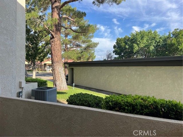 19163 Palo Verde Drive, Apple Valley, CA 92308