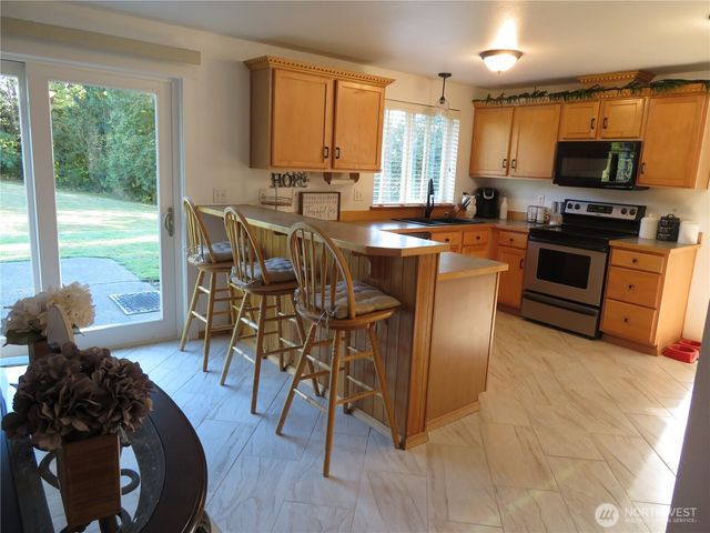 6 Clear View Drive, Montesano, WA 98563