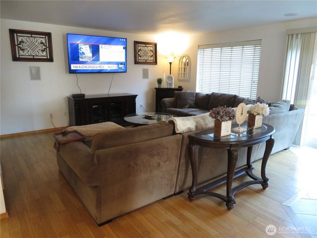 6 Clear View Drive, Montesano, WA 98563