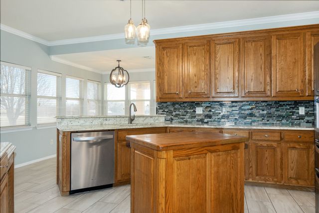 115 Kenwick Court, Aledo, TX 76008