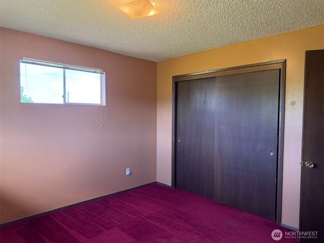46 Cliff Robinson Lane, Sequim, WA 98382