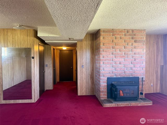 46 Cliff Robinson Lane, Sequim, WA 98382