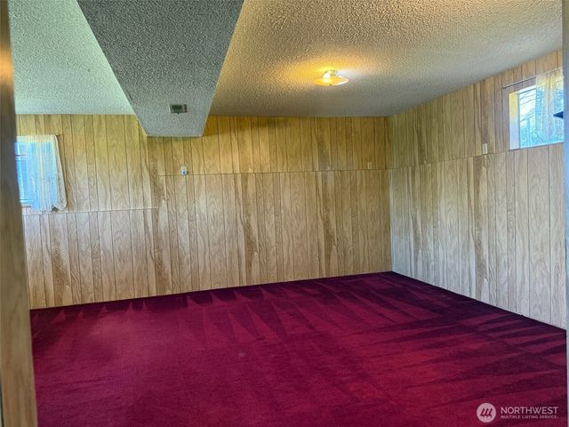46 Cliff Robinson Lane, Sequim, WA 98382