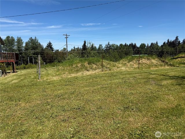 46 Cliff Robinson Lane, Sequim, WA 98382