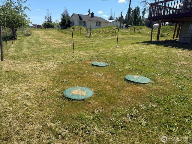 46 Cliff Robinson Lane, Sequim, WA 98382