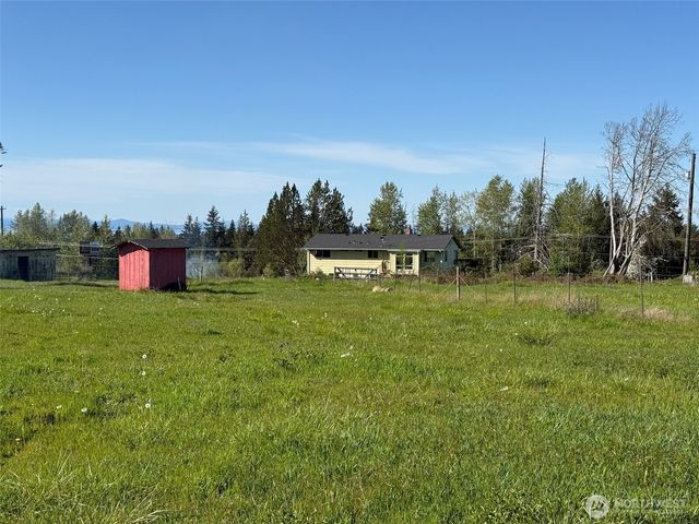 46 Cliff Robinson Lane, Sequim, WA 98382