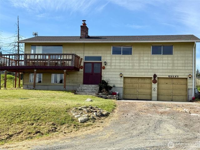 46 Cliff Robinson Lane, Sequim, WA 98382