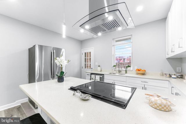 434 ILCHESTER AVE, Baltimore, MD 21218