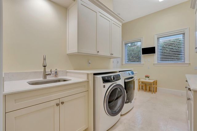 469 Mariner Drive, Jupiter, FL 33477