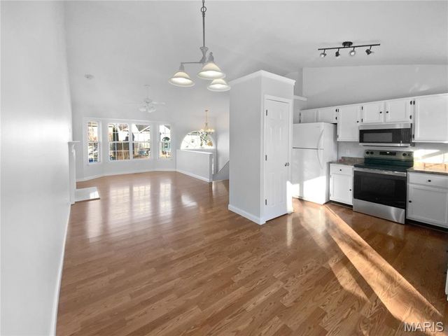 3166 5 Oaks Drive, Arnold, MO 63010