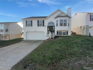 3166 5 Oaks Drive, Arnold, MO 63010