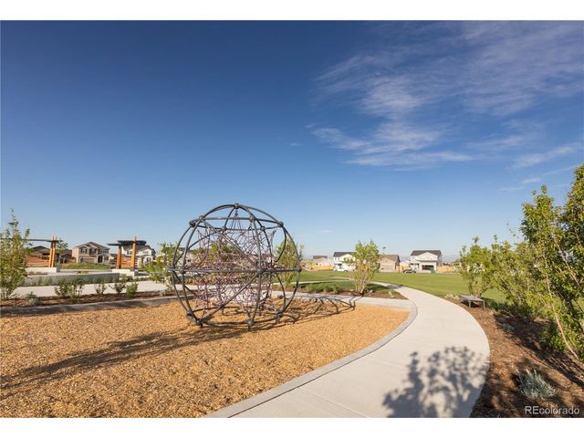 28460 E 4th Ave, Watkins, CO 80137