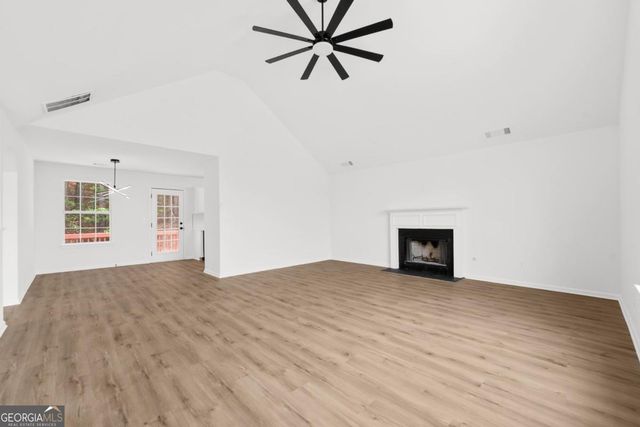 280 Baywood Xing, Hiram, GA 30141